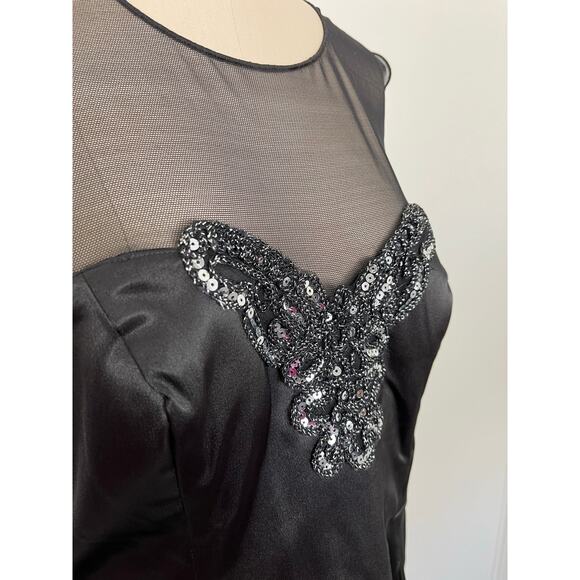 Bisou Bisou NWT Black Sheath Dress 14 Sheer Embroidered Sleeveless LBD - Picture 8 of 15